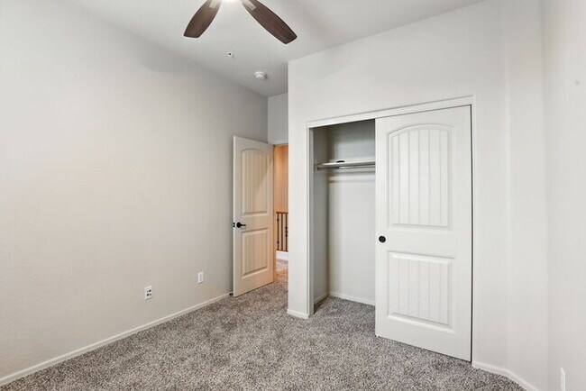 Building Photo - 3570 S Winter Lane #102
