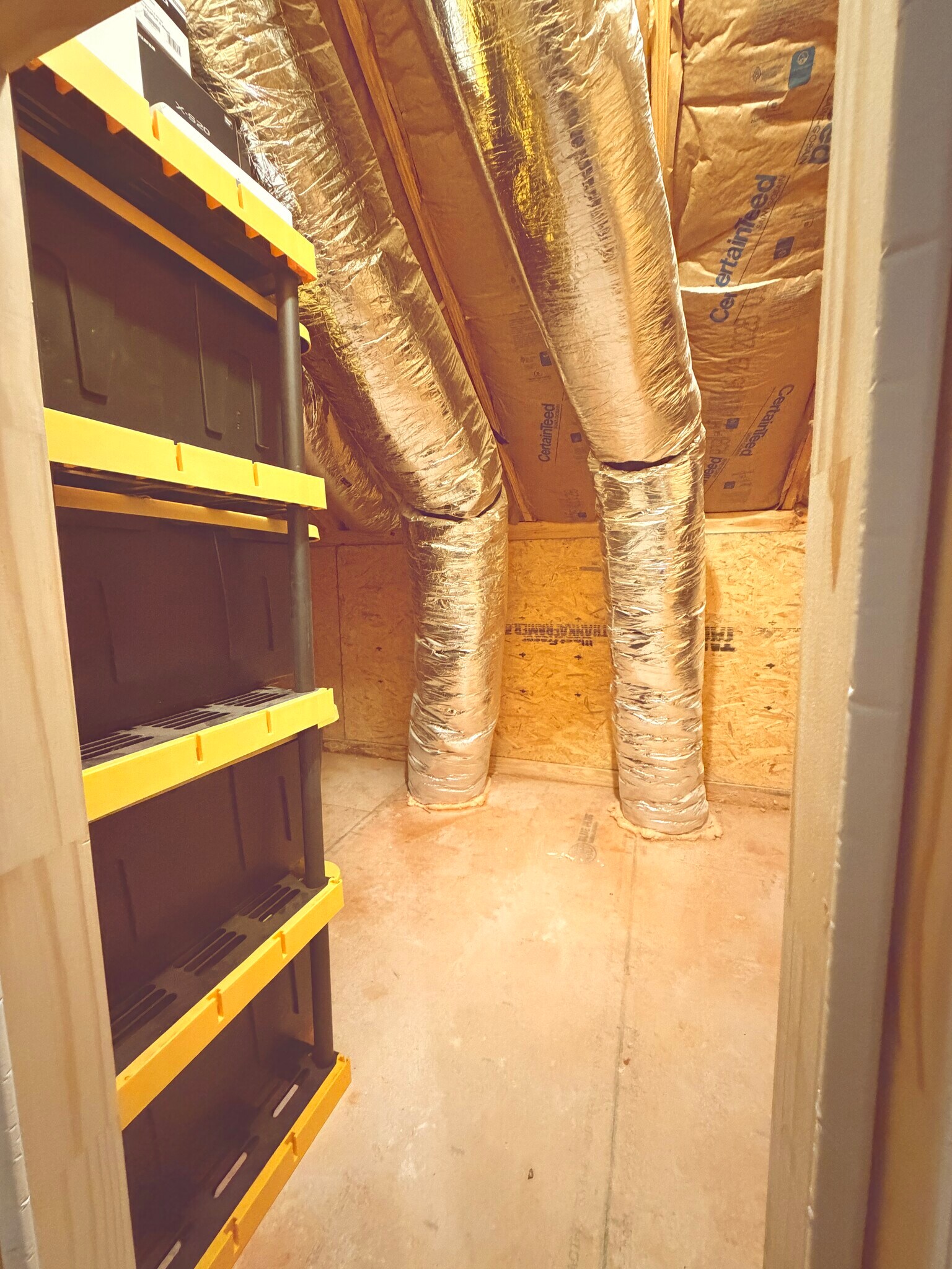 Hobbit Storage!!! - 306 Poinsett Bridge Way