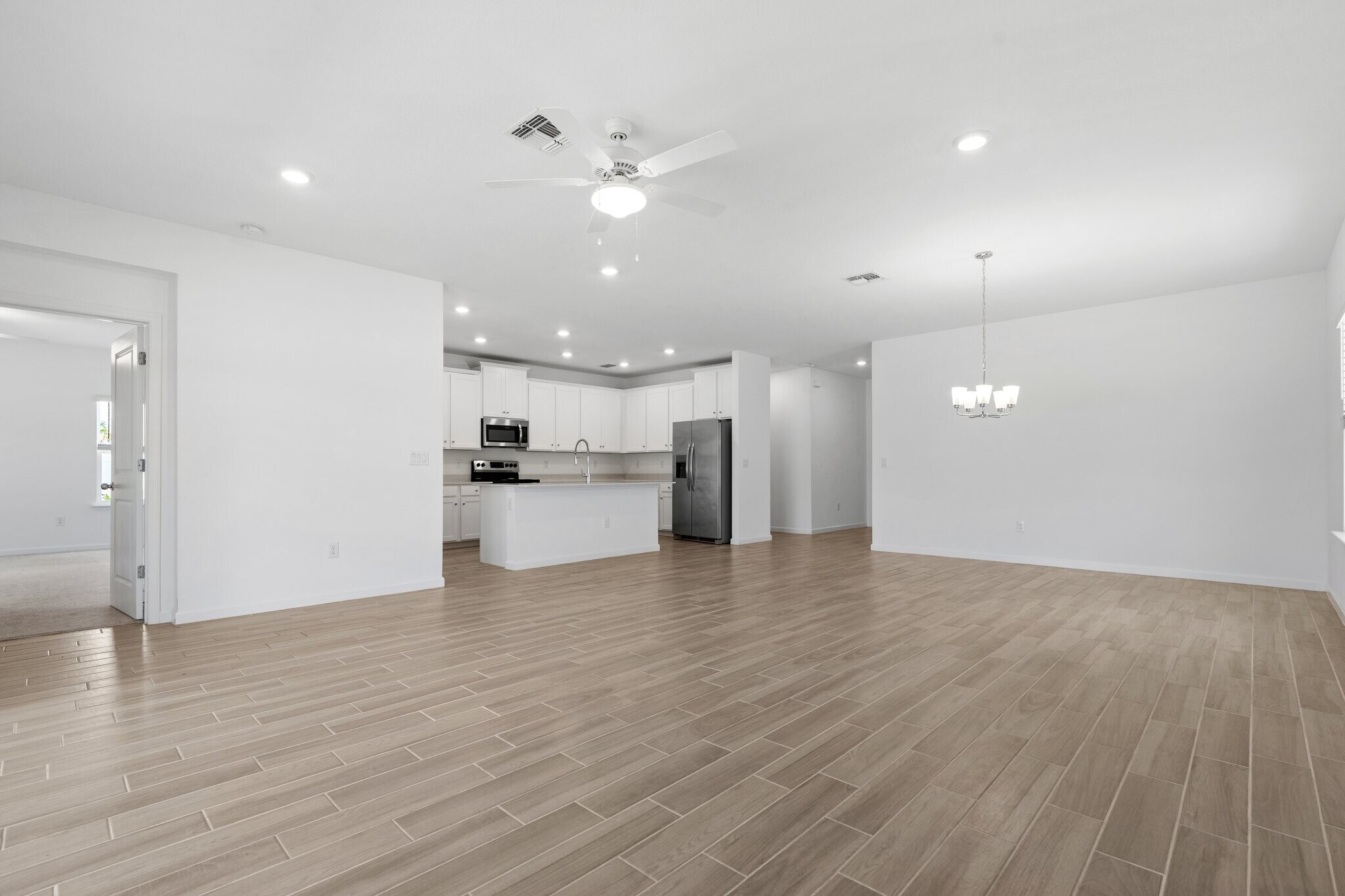 Building Photo - 5637 SW 93rd St