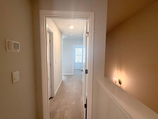 Building Photo - Newly Built 3 Bedroom Home - Baxter