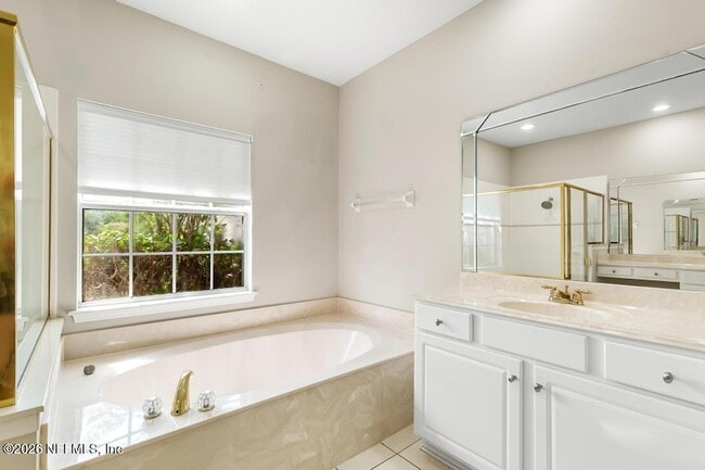 Building Photo - 337 S Mill View Way