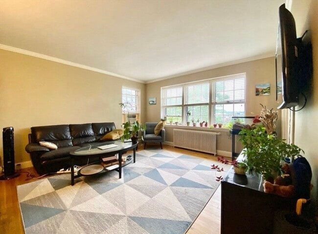 Building Photo - 12 Kilsyth Terrace
