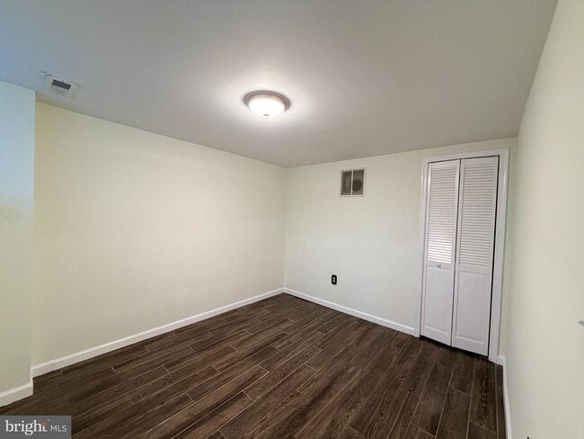 Building Photo - 1262 Halstead Rd