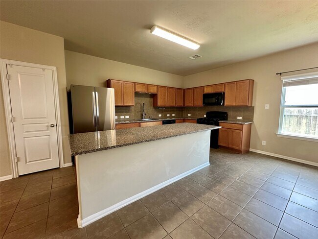 Building Photo - 11111 Kingsnorth Dr