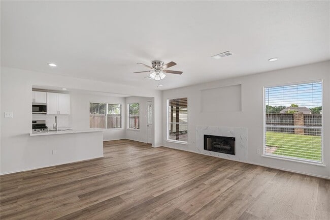 Building Photo - 6727 Shelby Oaks Dr