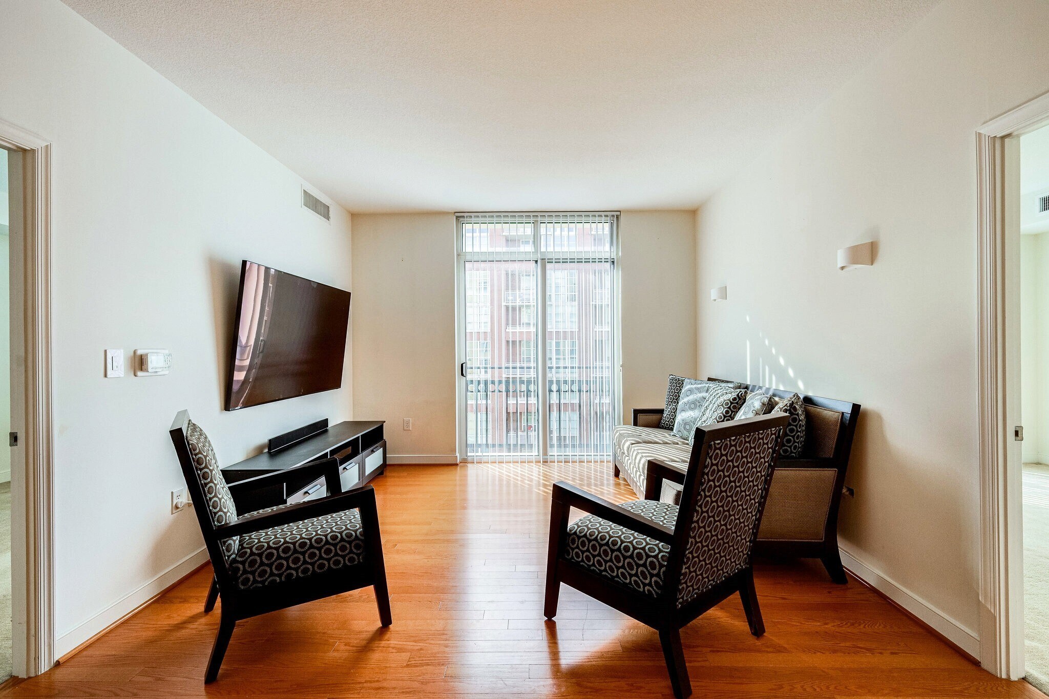 Living Room 2 - 155 POTOMAC Psge