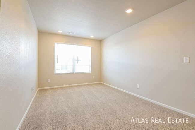 Building Photo - 20982 E 66th Ave