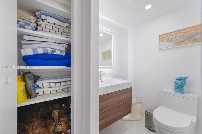 Building Photo - 1950 S Ocean Dr