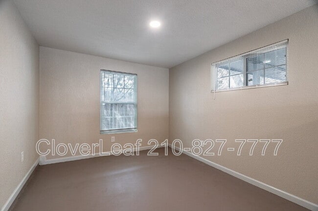 Building Photo - 1903 Athel Ave