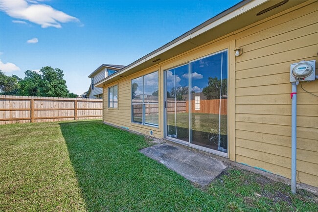 Building Photo - 18614 Andalusian Dr