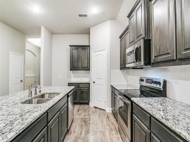 Building Photo - 430 Oleander Dr