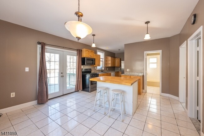 Building Photo - 189 Washington St