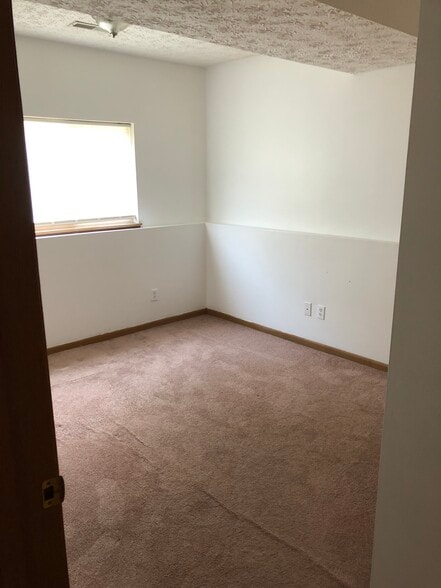 Bedroom 3 - 1254 Wyley Ave