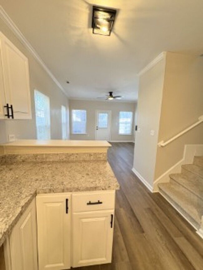 Building Photo - Washington Bourgh