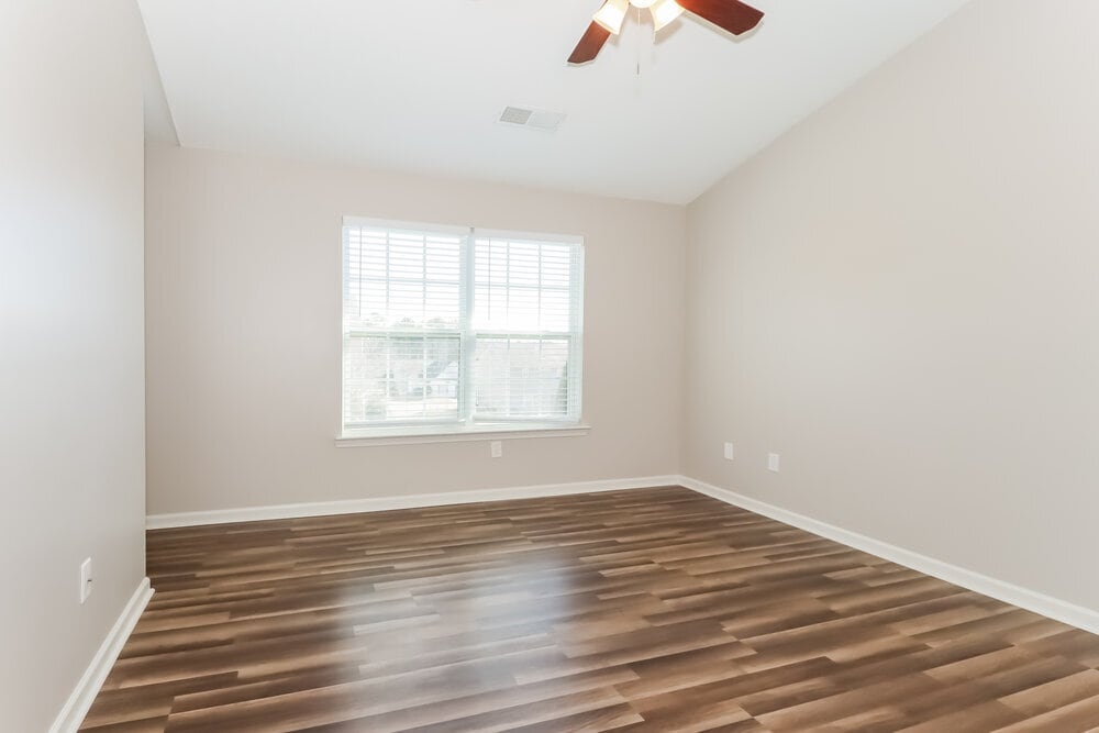 Building Photo - 641 Stadler Pointe