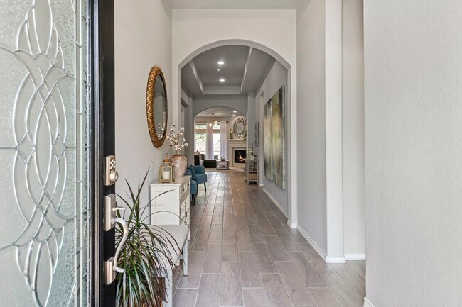 Building Photo - 23322 Amoroso St