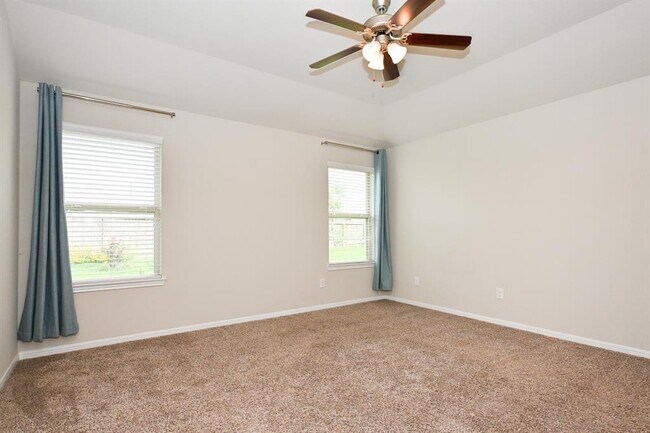 Building Photo - 29354 Dunns Creek Ct