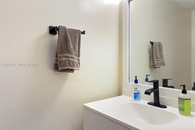 Building Photo - 14009 SW 84th St