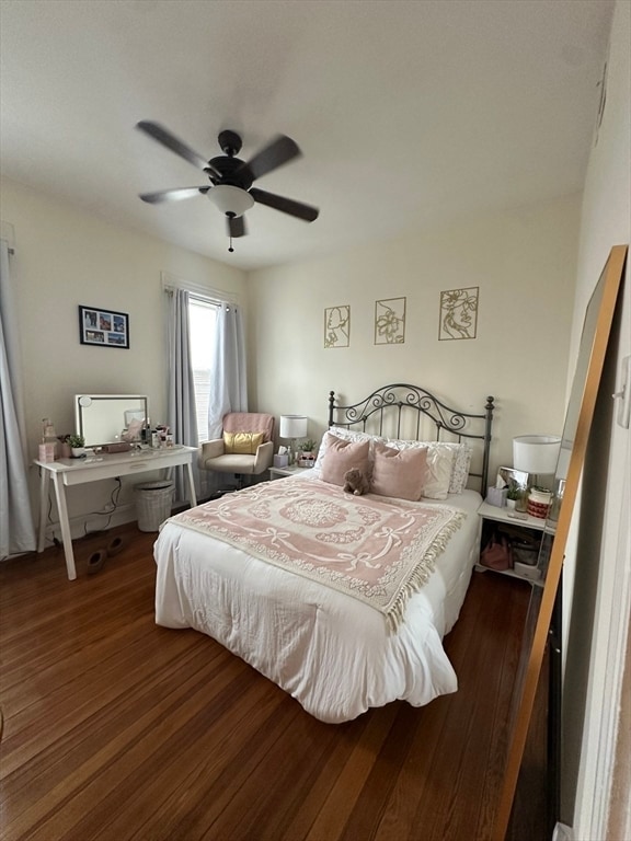 Building Photo - 194 H St