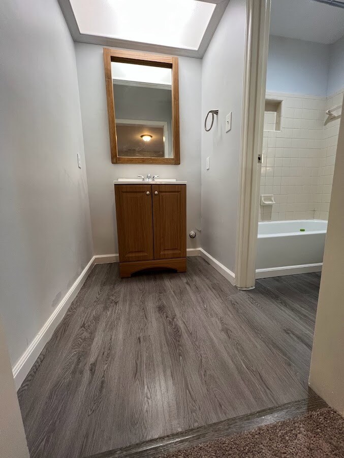 Building Photo - 4905 Coral Ridge Ct