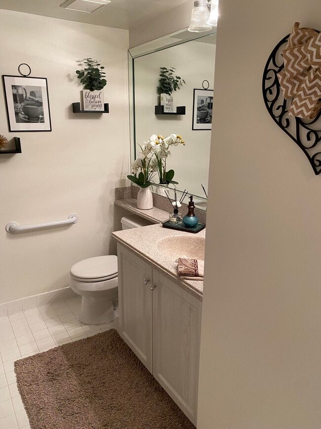 Building Photo - 4734 Lucerne Lakes Blvd