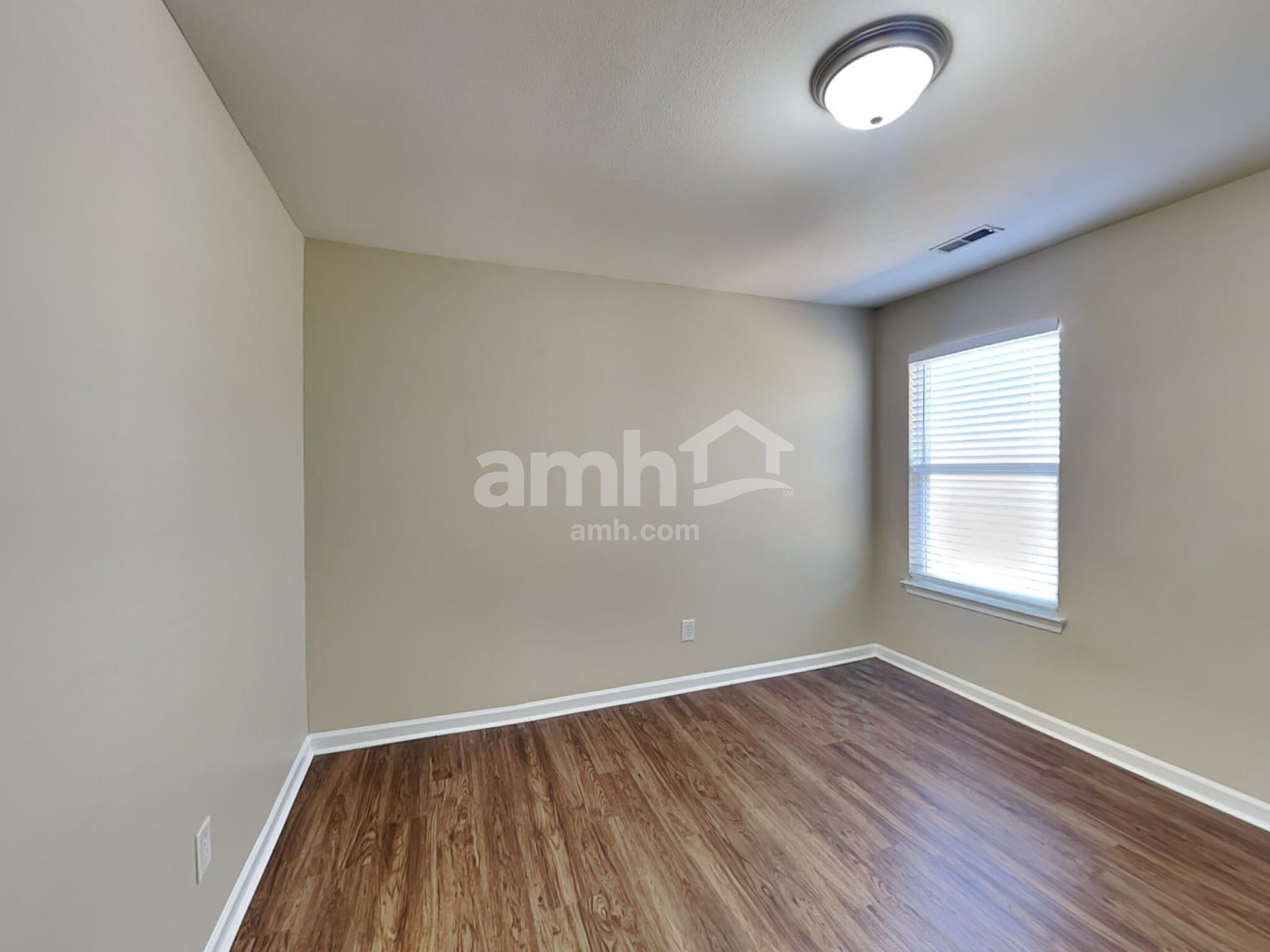 Building Photo - 7217 Winding Cedar Trl