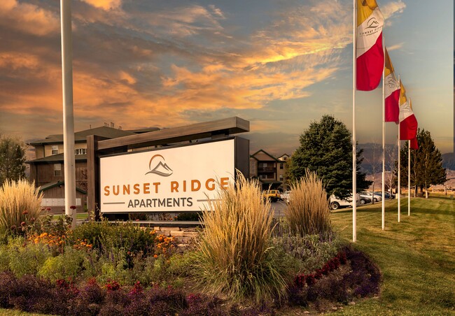 Building Photo - Sunset Ridge