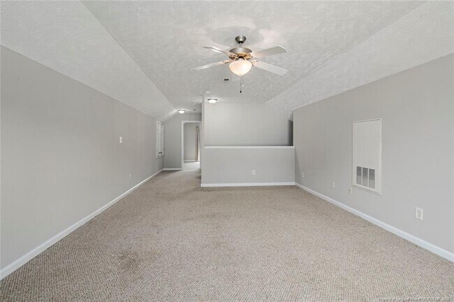 Building Photo - 118 Gait Ct