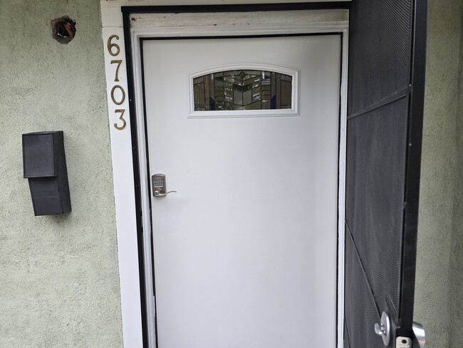Building Photo - 6703 Cedros Ave