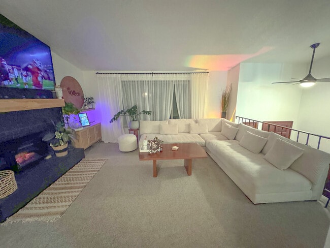 Building Photo - 15820 SE Harold Ave