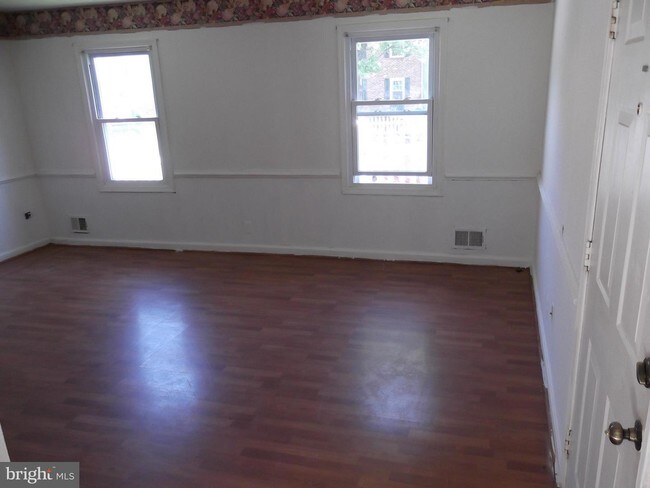 Building Photo - 9726 Bragg Ln