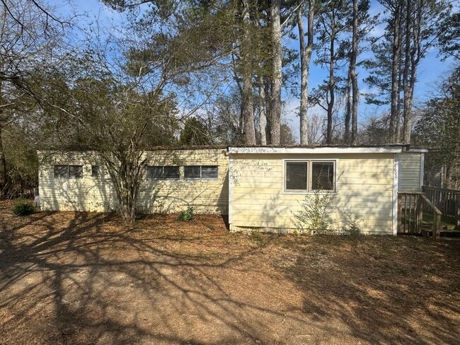 Building Photo - Affordable 2-Bedroom Home in Mill Creek Sc...