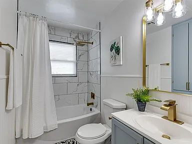 Building Photo - Modern Comfort in Every Square Foot