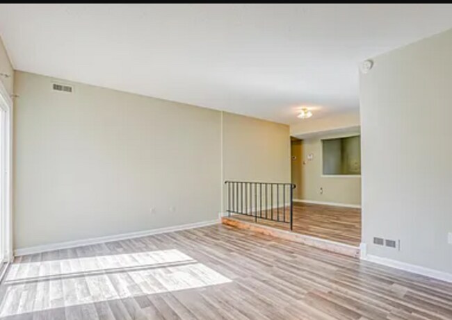 Building Photo - 7500 S Arbory Ln