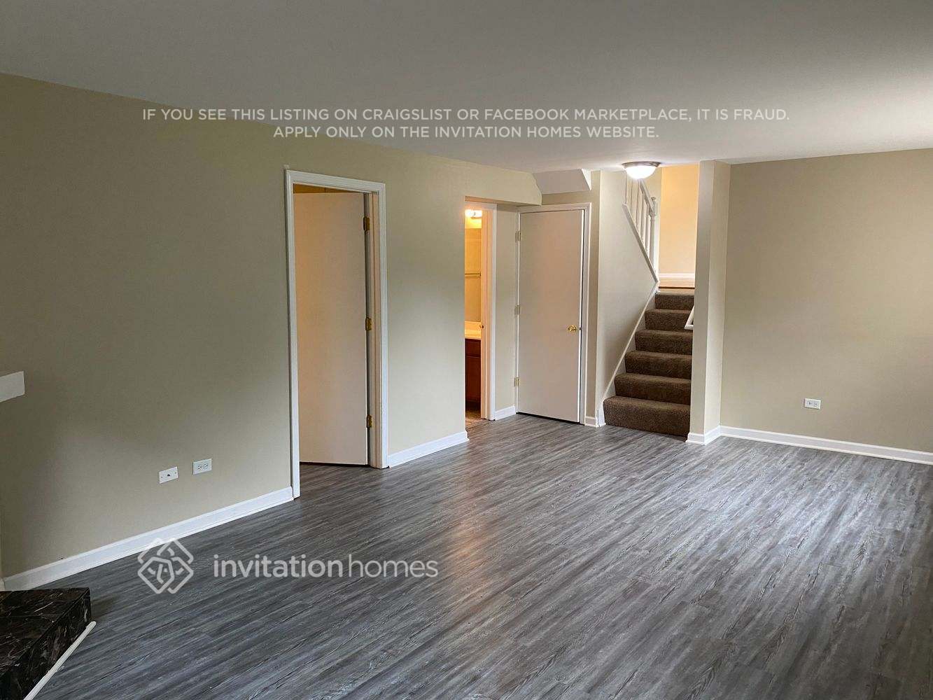 Building Photo - 940 Sandlewood Ct