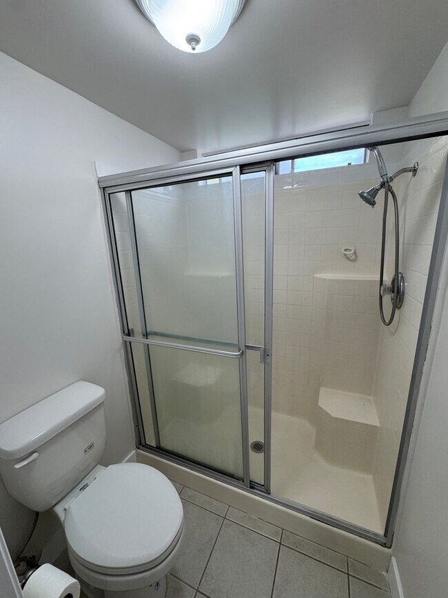 Building Photo - Beautiful 4 Bedroom in Rancho San Diego