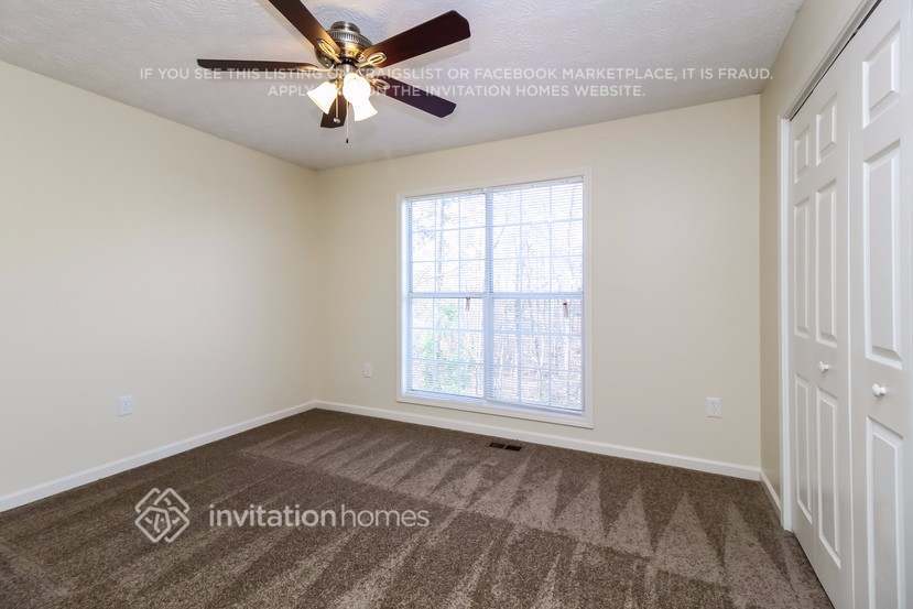 Building Photo - 3517 Willow Tree Cir