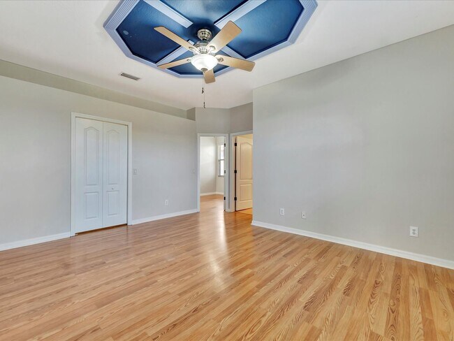 Building Photo - Pristine 4 bed/ 2 bath Annual Rental in Stoneybrook of Venice