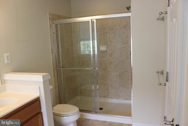 Building Photo - 43579 Wheat Berry Terrace