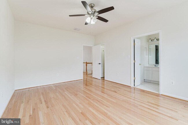 Building Photo - 4577 Derring Ln