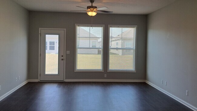 Building Photo - 2195 Skaggs Ct