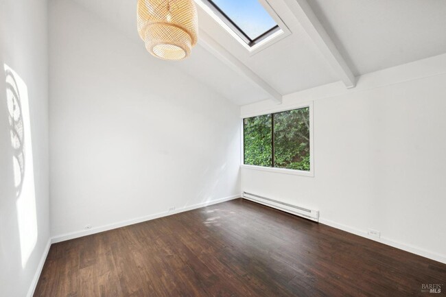 Building Photo - 31 Antilles Way