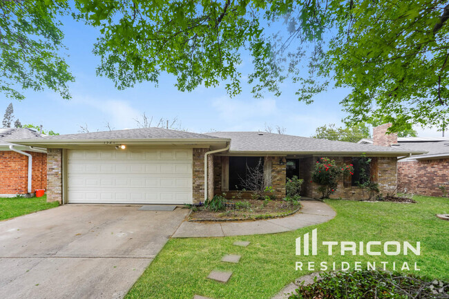 Building Photo - 1521 Parma Ct