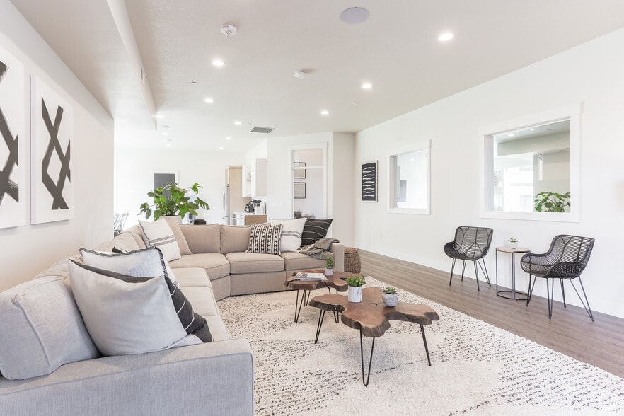 Primary Photo - Timber Ridge Place Apartment Homes