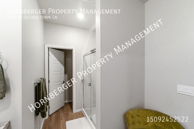 Building Photo - 5820 W Georgetown Ln