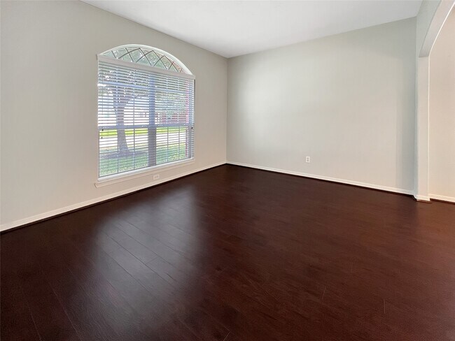 Building Photo - 5306 Brookway Willow Dr