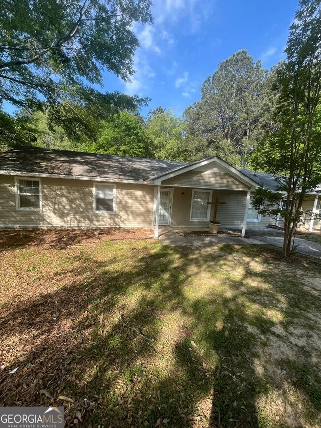 Primary Photo - 8430 Cleckler Rd