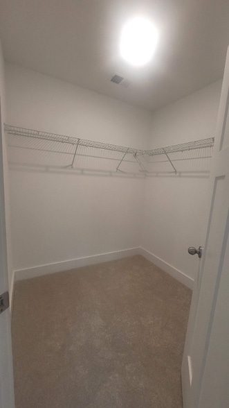 Building Photo - 9 Moon Hvn Wy