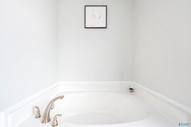 Building Photo - 265 Harold Murphy Dr