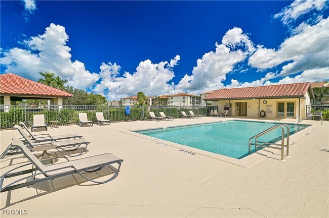 Building Photo - 12621 Kelly Sands Way
